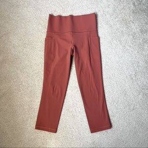 Athleta Salutation Stash leggings